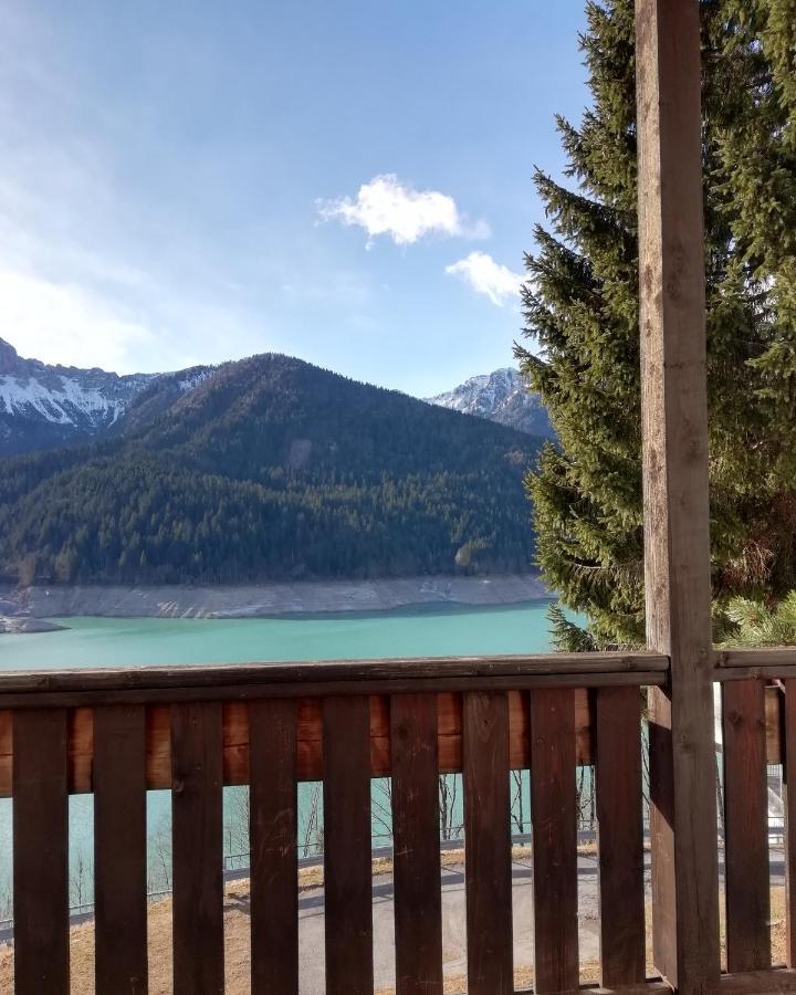 Elison-On The Lake B&B Саурис Экстерьер фото